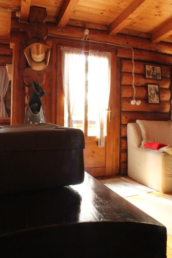 B&B Le Corone - Chalet Nel Bosco Cavalo Buitenkant foto
